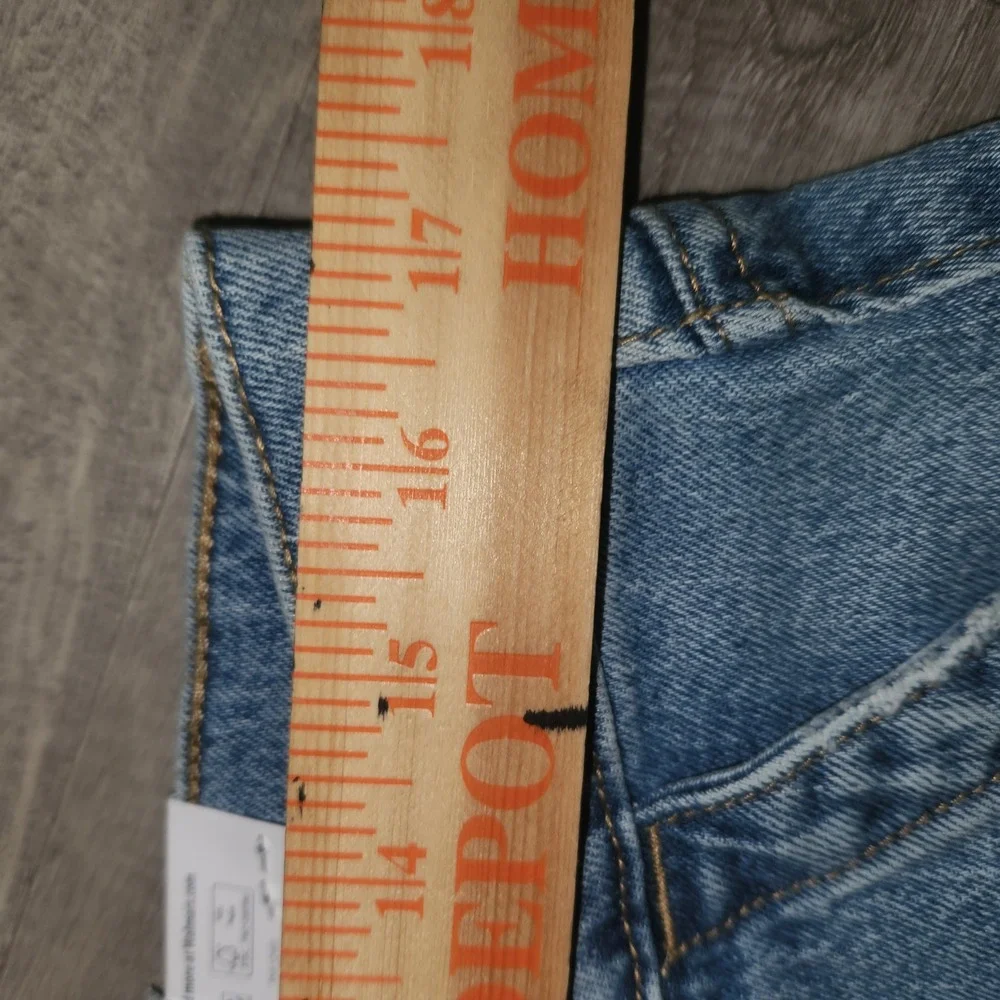 Time and Tru Womens High Rise Wide Leg Utility Jeans Light Wash Blue Denim Y2K - Picture 9 of 15